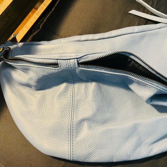 Genuine Leather Sling Bag (made in Italy) - Picture 7 of 8